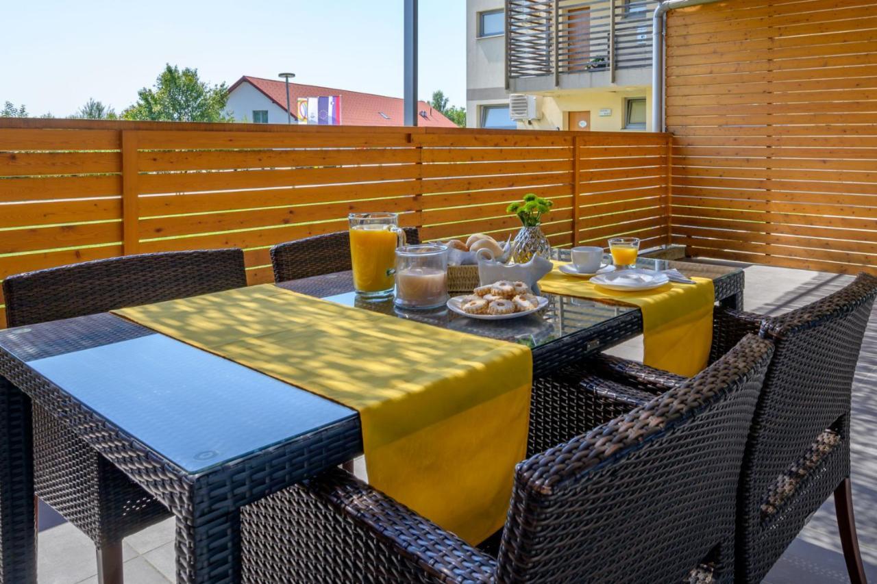 Family Apartment Моравске-Топлице Екстериор снимка